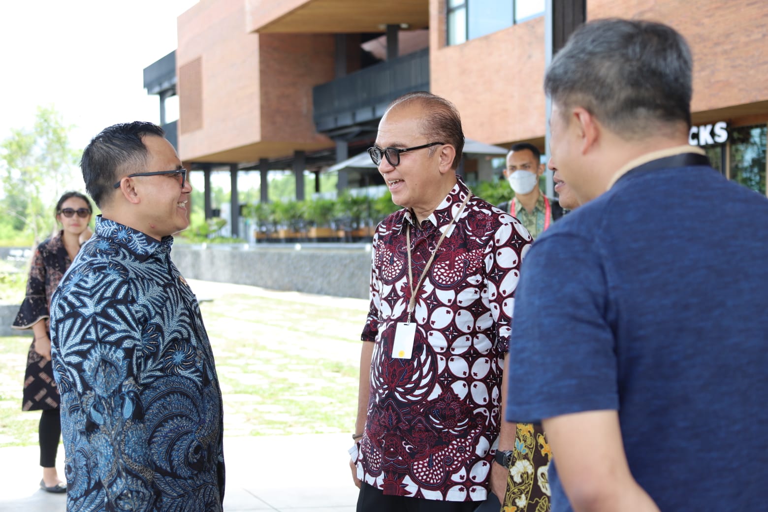 20221115 MENTERI Peninjauan ke UID Campus Bali 12