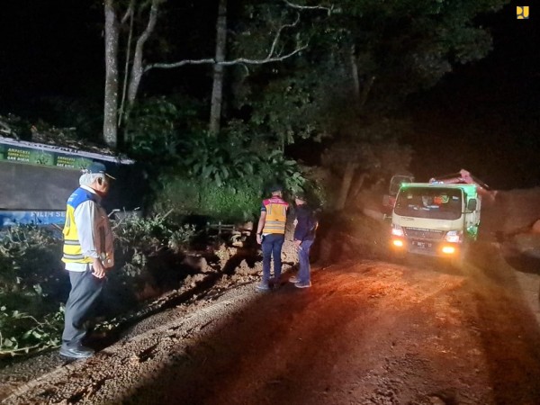 20221122 Gerak Cepat Pemerintah Tangani Dampak Bencana Gempa Bumi Cianjur