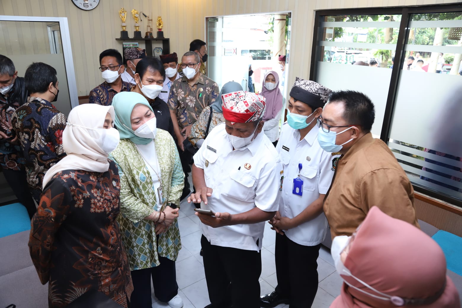 20221123 SESMEN DEP BALAKS KA LAN Meninjau Smart Kampung Desa Sukojati 8