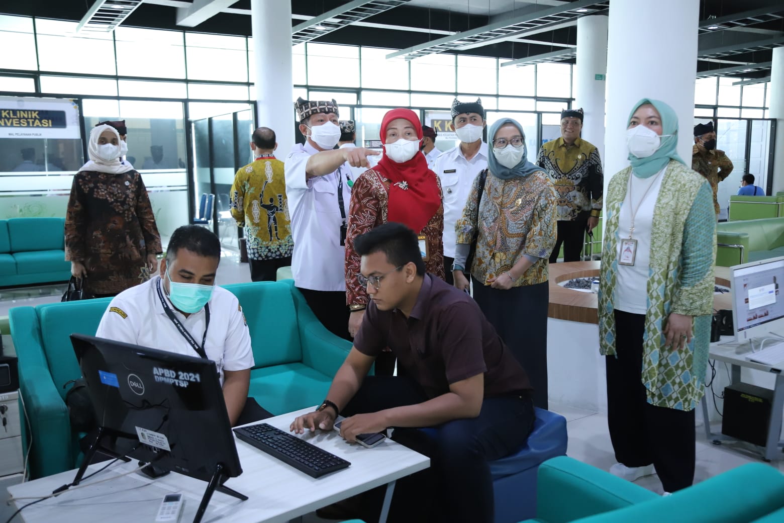 20221123 SESMEN DEP BALAKS Peninjauan Pelayanan Publik di MPP Kab. Banyuwangi 5