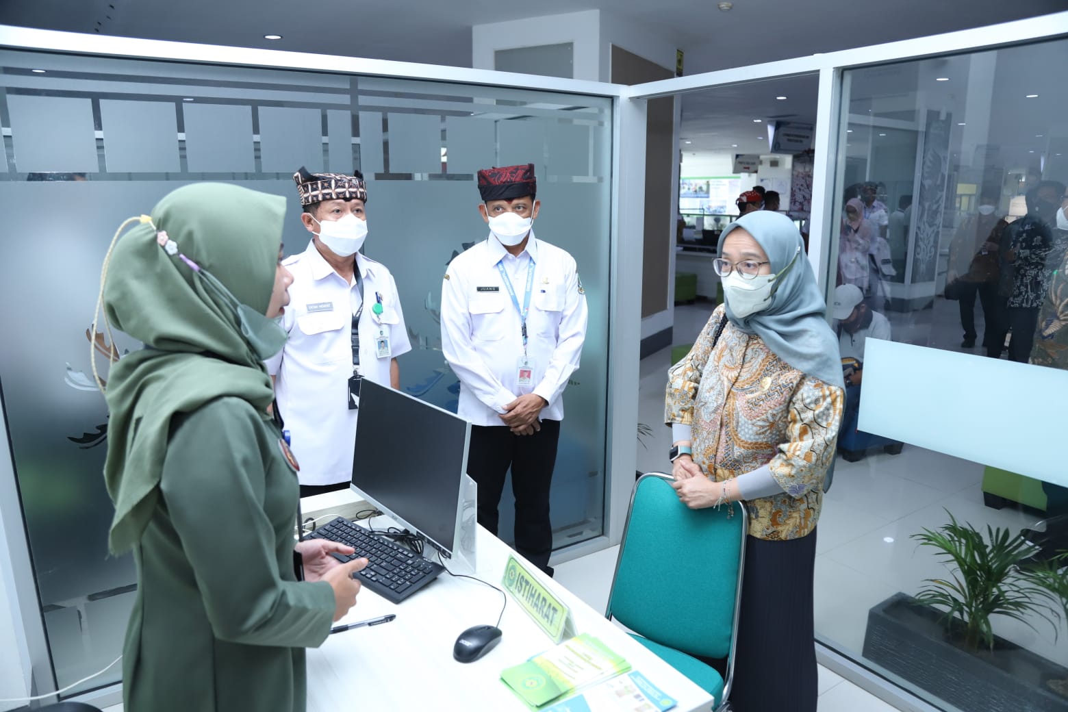20221123 SESMEN DEP BALAKS Peninjauan Pelayanan Publik di MPP Kab. Banyuwangi 5