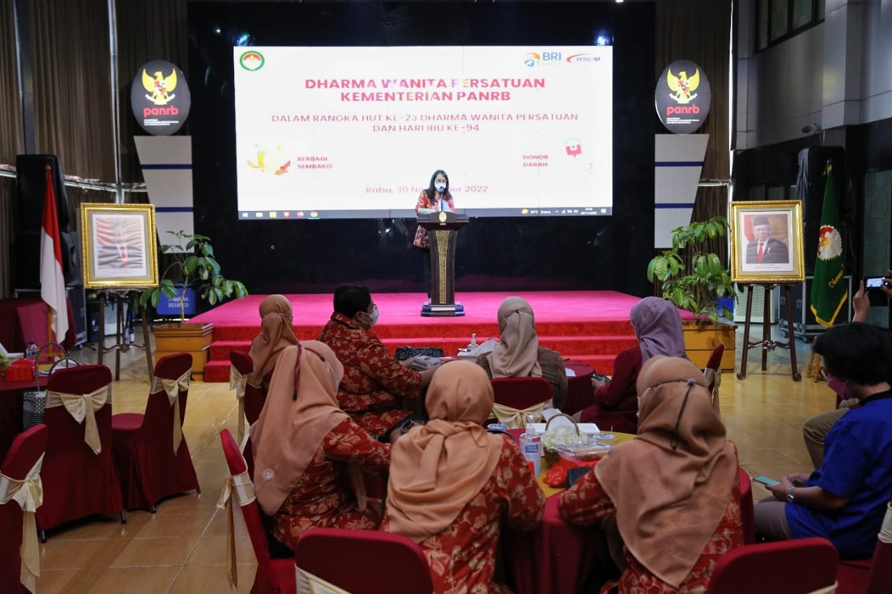 20221130 Bakti Sosial dan Donor Darah DWP Kementerian PANRB 10