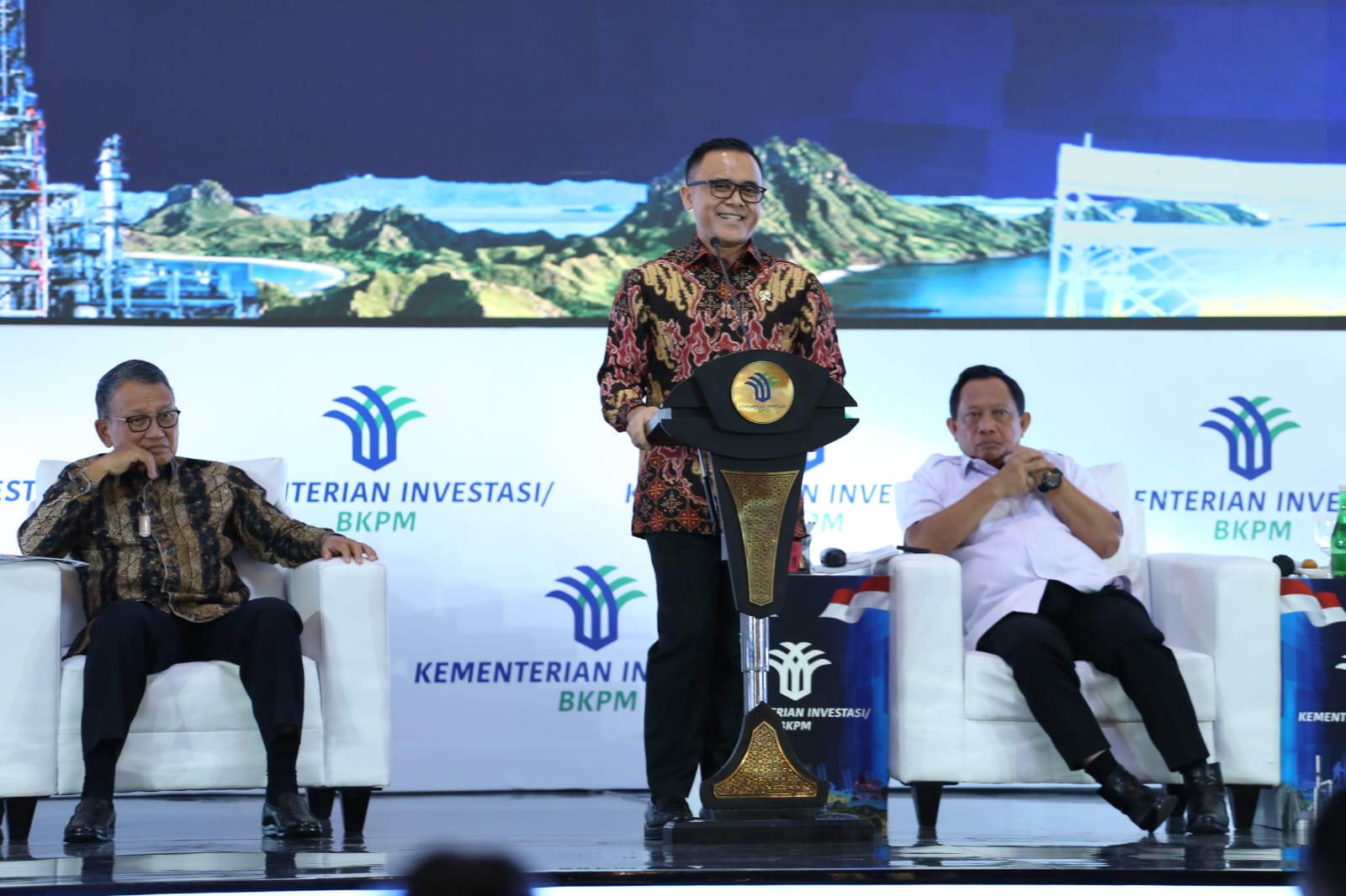 20221130 MENTERI PRESIDEN BKPM Rapat Koordinasi Nasional Investasi 2022 13