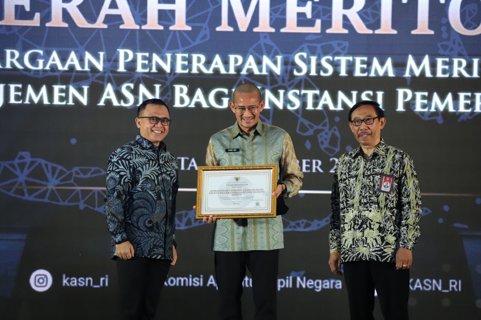 20221208 MENTERI Penghargaan Anugerah Meritokrasi 3