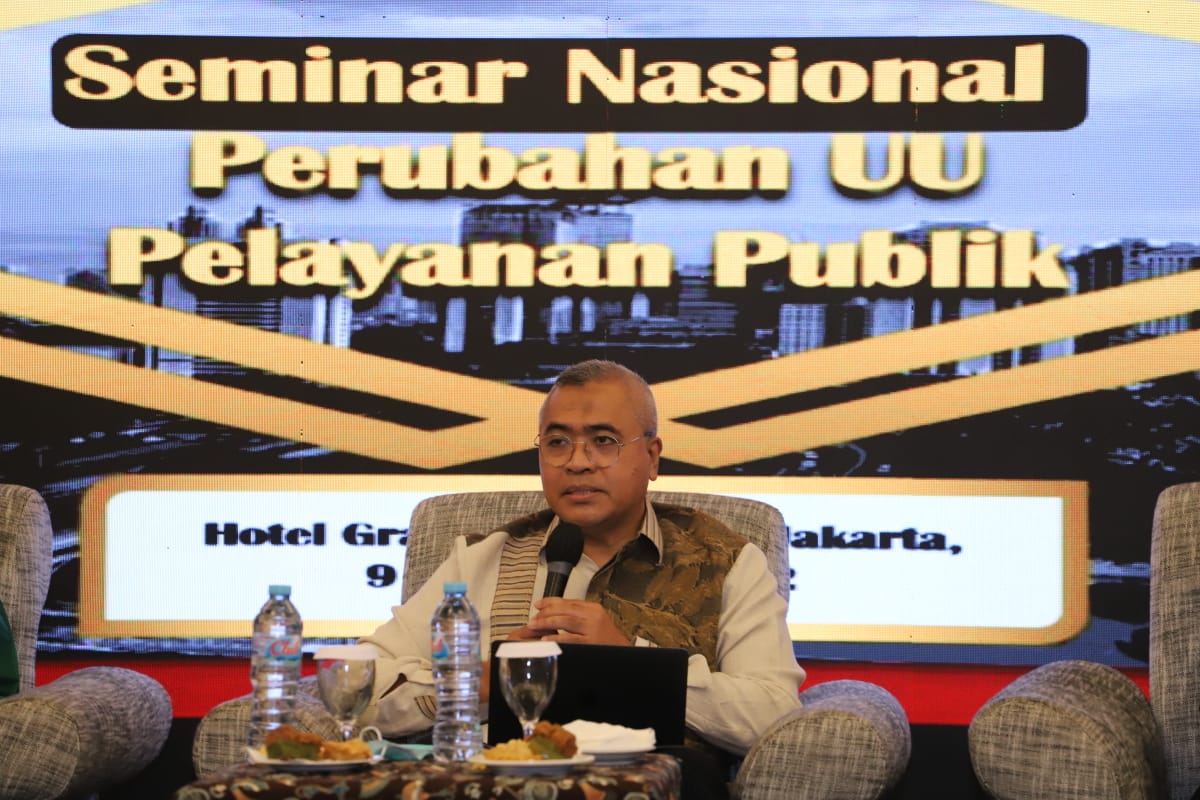 20221209 DEP YANLIK Seminar Nasional Perubahan UU Pelayanan Publik 1