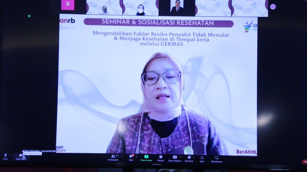 20221213 Seminar dan Sosialisasi Kesehatan 6