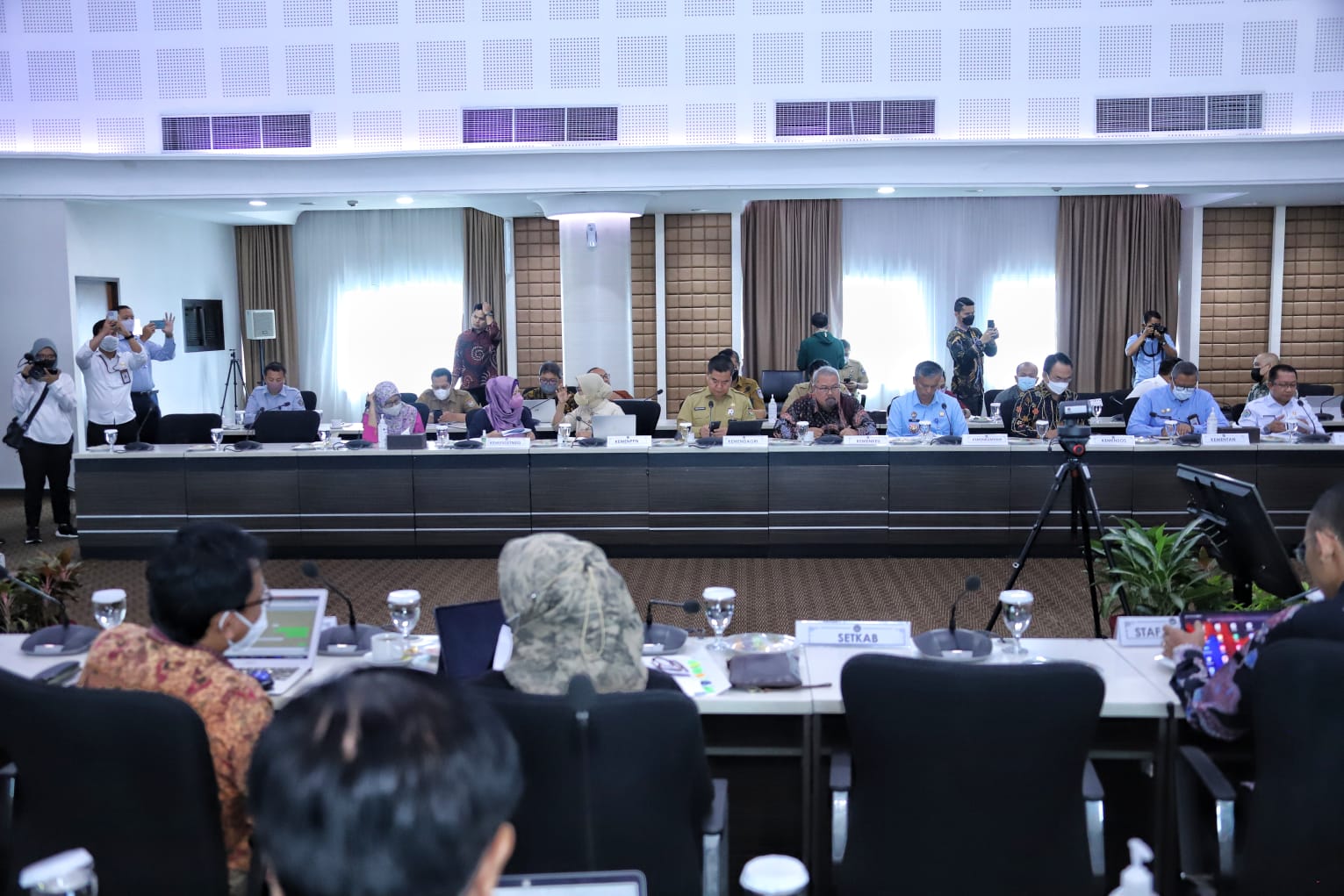 20221227 MENTERI Rapat Tingkat Menteri Penyusunan Rancangan Perpres tentang Penguatan Pendampingan Pembangunan 9