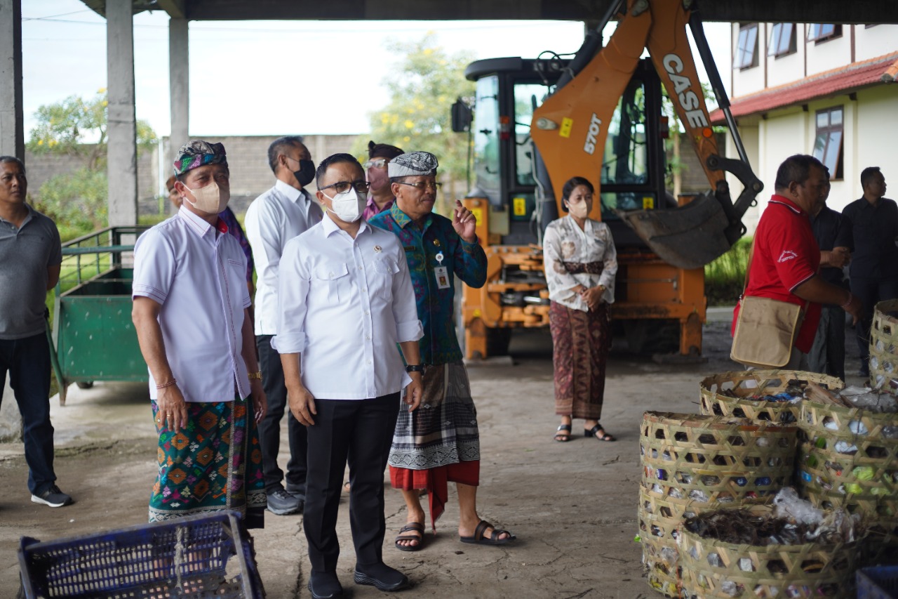 20221229 Inovasi Tempat Olah Sampah Setempat TOSS 1
