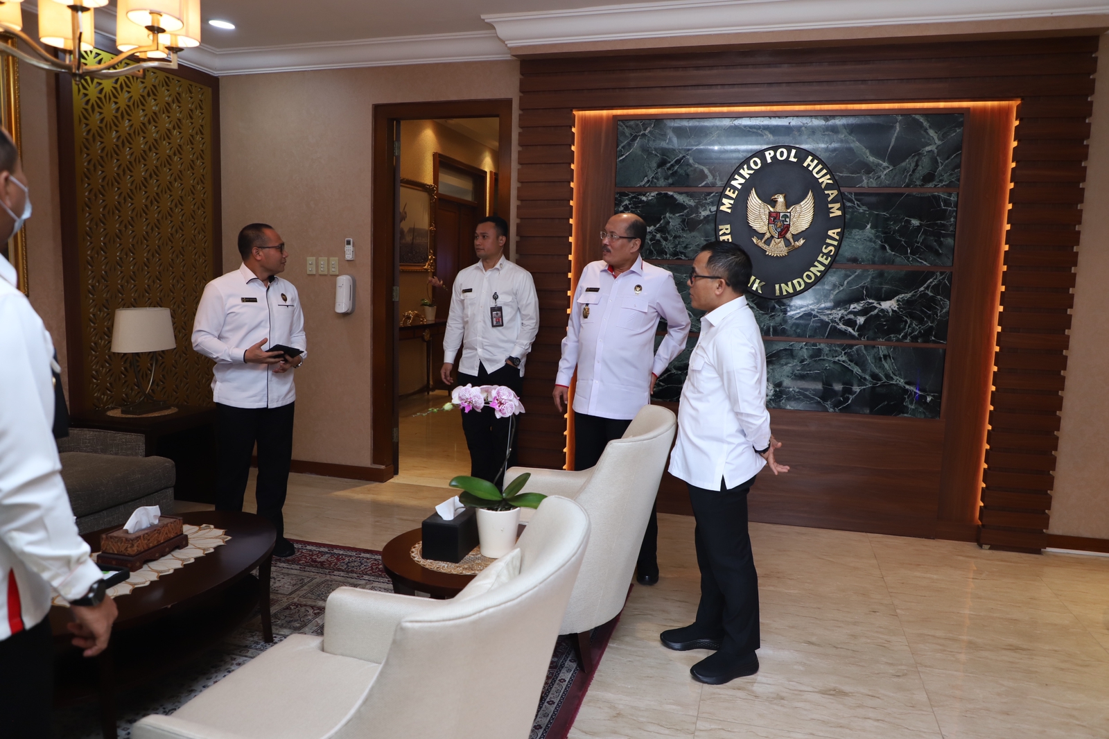20230104 MENTERI Bertemu Menkopolhukam 5