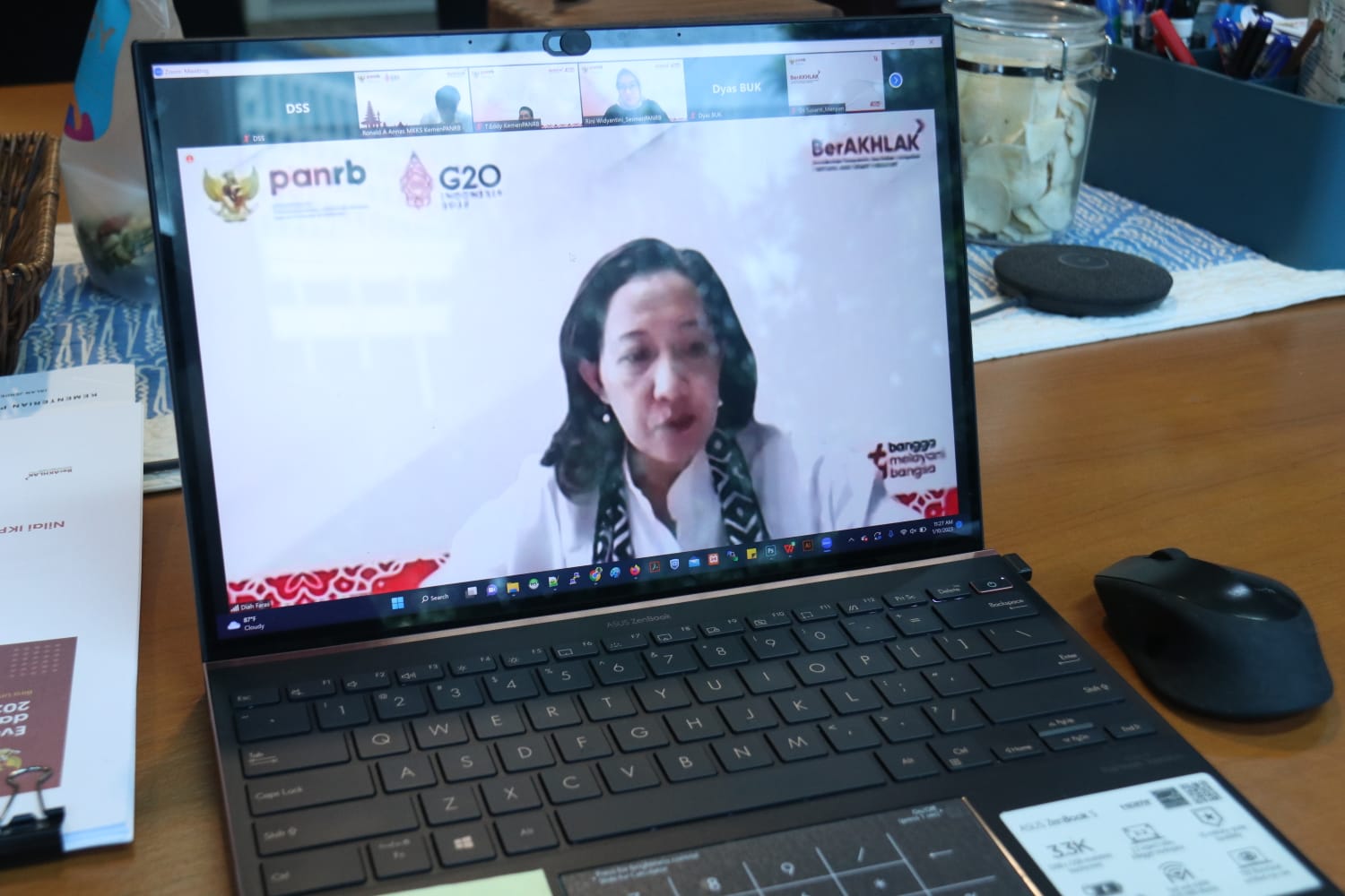 20230110 SESMEN Rapat Evaluasi Pelaksanaan Anggaran Kementerian PANRB 10