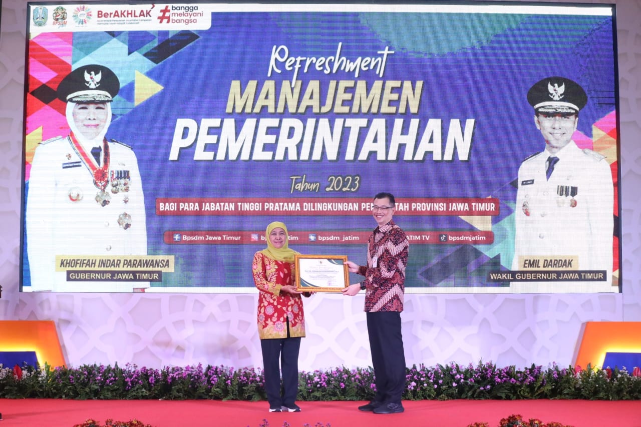 20230111 DEP RB Refreshment Manajemen Pemerintahan Pemprov Jatim 6