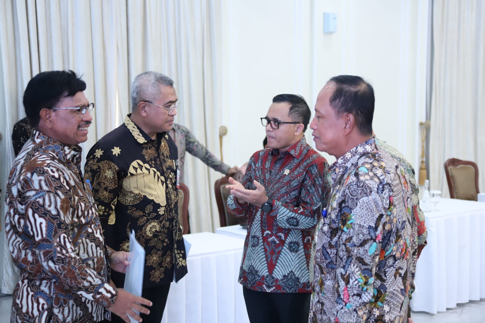 20230112 MENTERI Rapat KPRBN 18