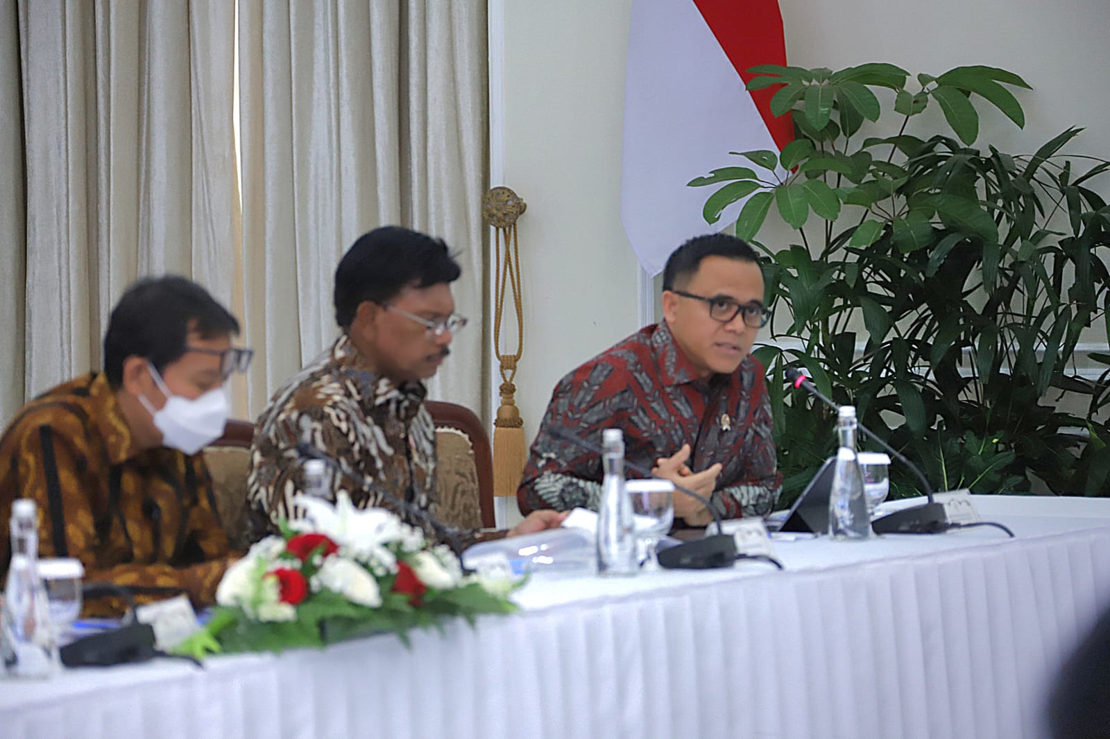 20230112 MENTERI Rapat KPRBN 4