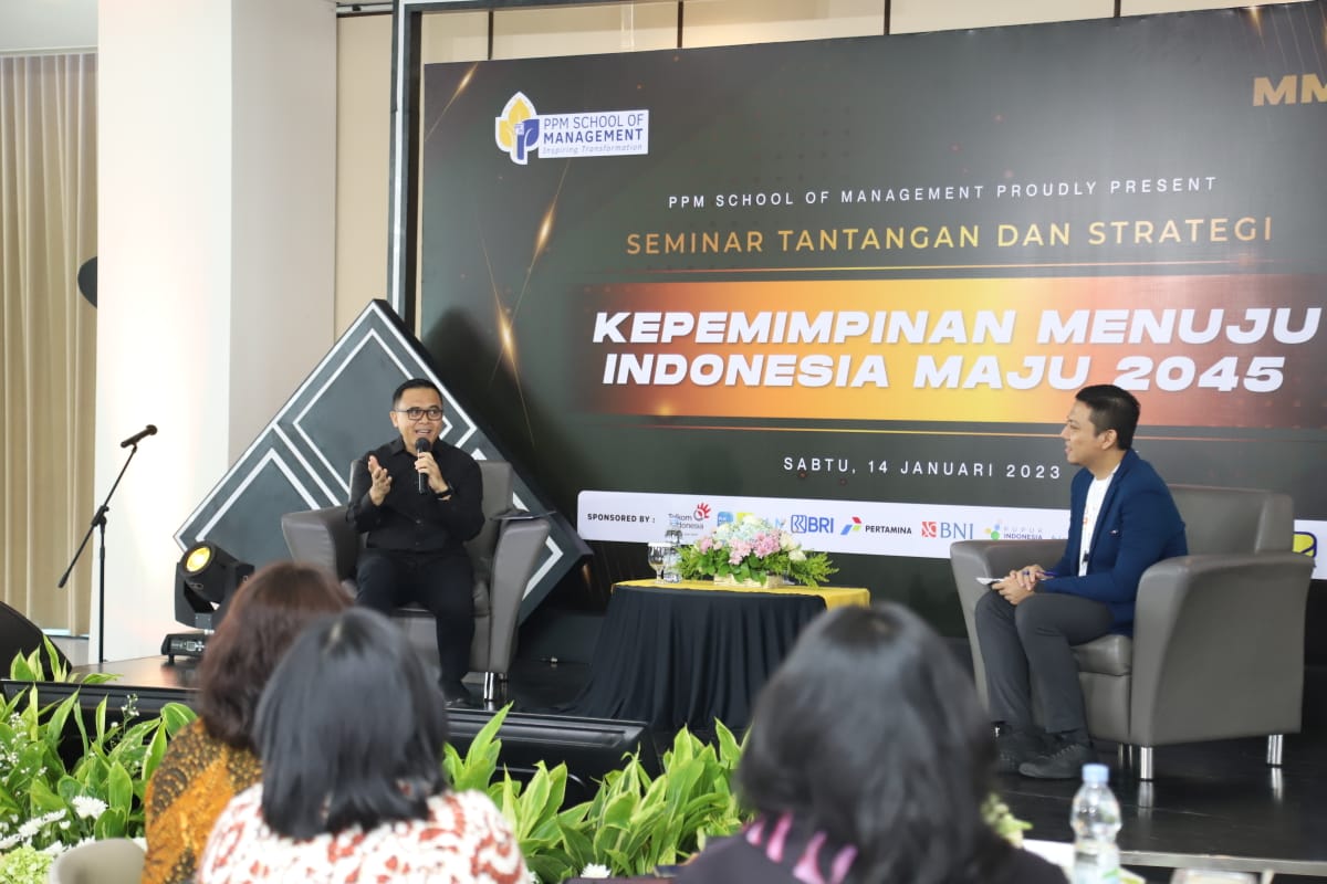 20230114 MENTERI Seminar Kepemimpinan Menuju Indonesia Maju 2045 13