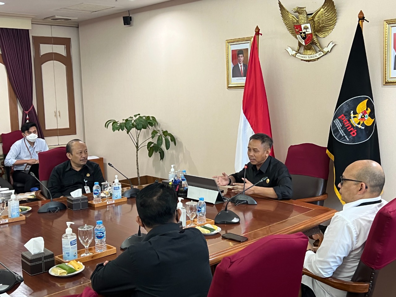 20230117 Rapat Internal 12