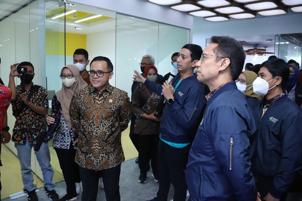 20230120 MENTERI Peresmian Digital Transformation Office Space 18