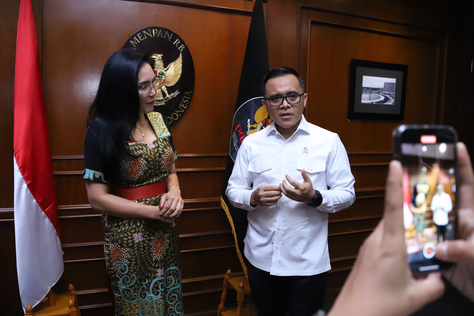20230124 MENTERI Audiensi dengan Konfederasi Rakyat Pekerja Indonesia 9