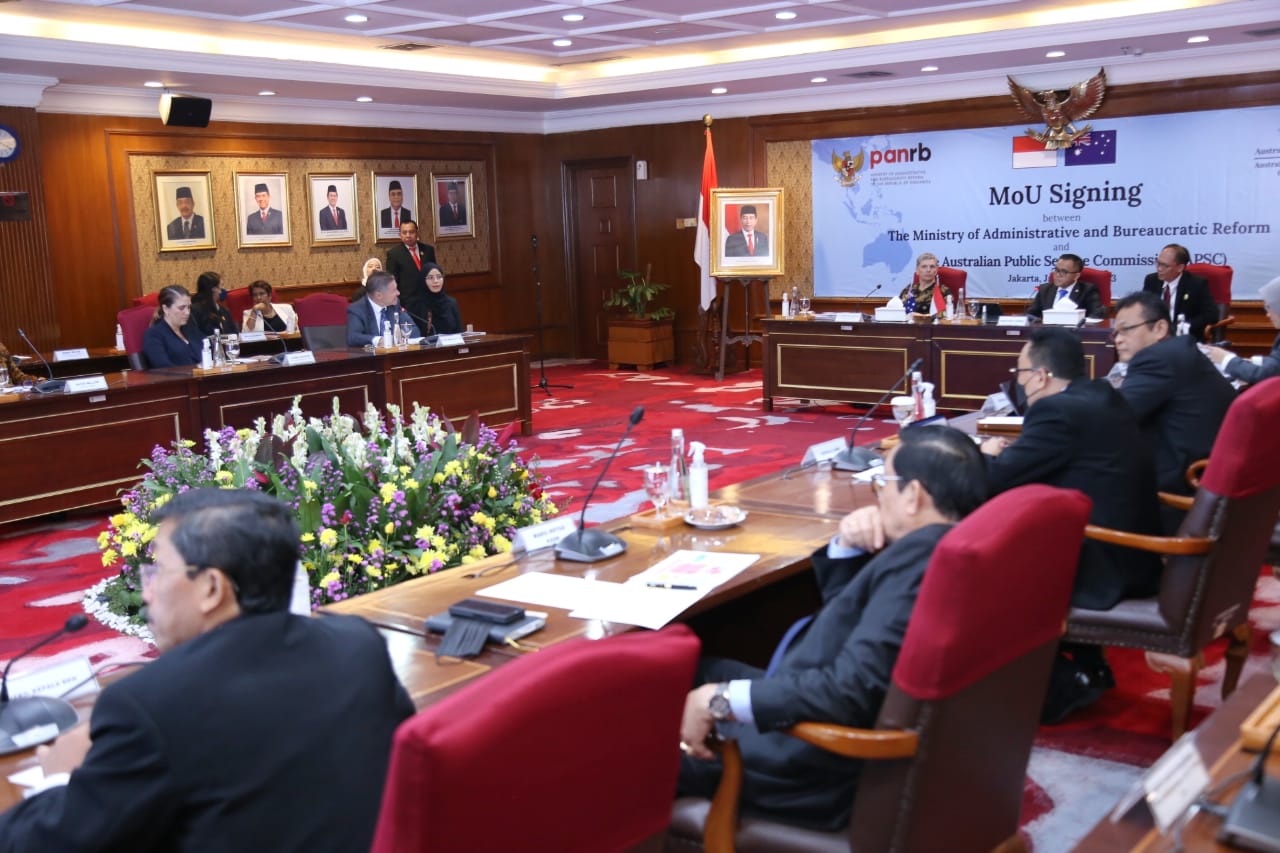 20230131 MENTERI SESMEN ESELON I Penandatanganan MoU Kementerian PANRB dengan APSC 26