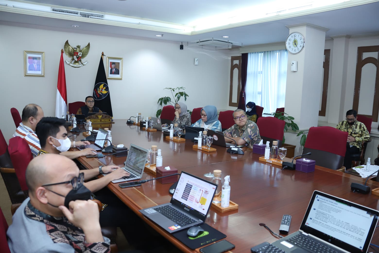 20230209 MENTERI MARVES Rapat SPBE 9
