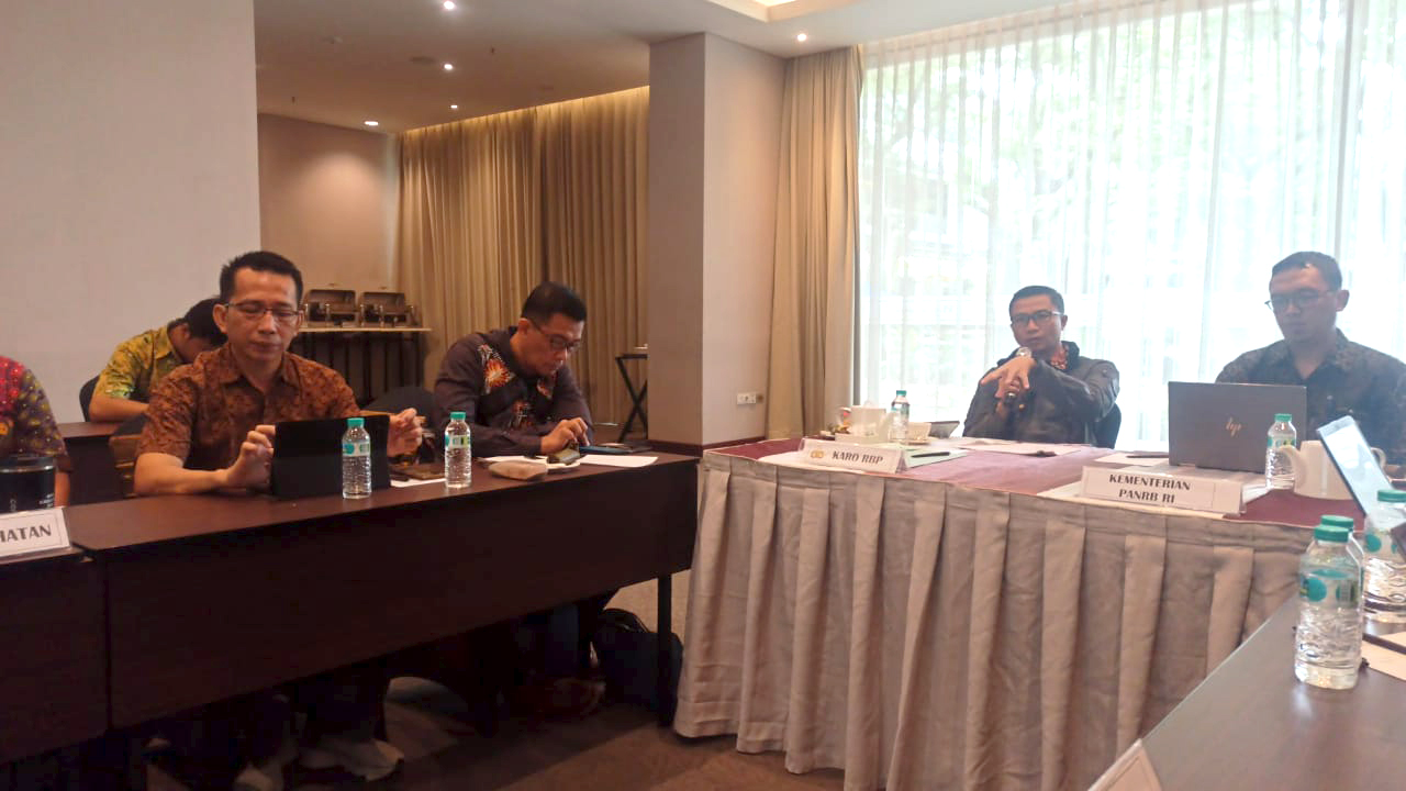 20230210 ASDEP YANLIK Rapat Koordinasi Pemberian Penghargaan Hasil PEKPPP dan Predikat Pembangunan ZI di Lingkungan Polri Tahun 2022 6