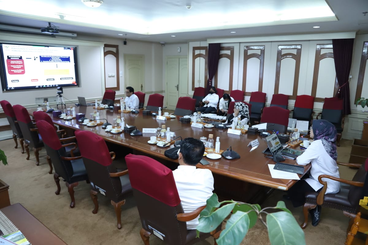 20230213 Rapat internal 8