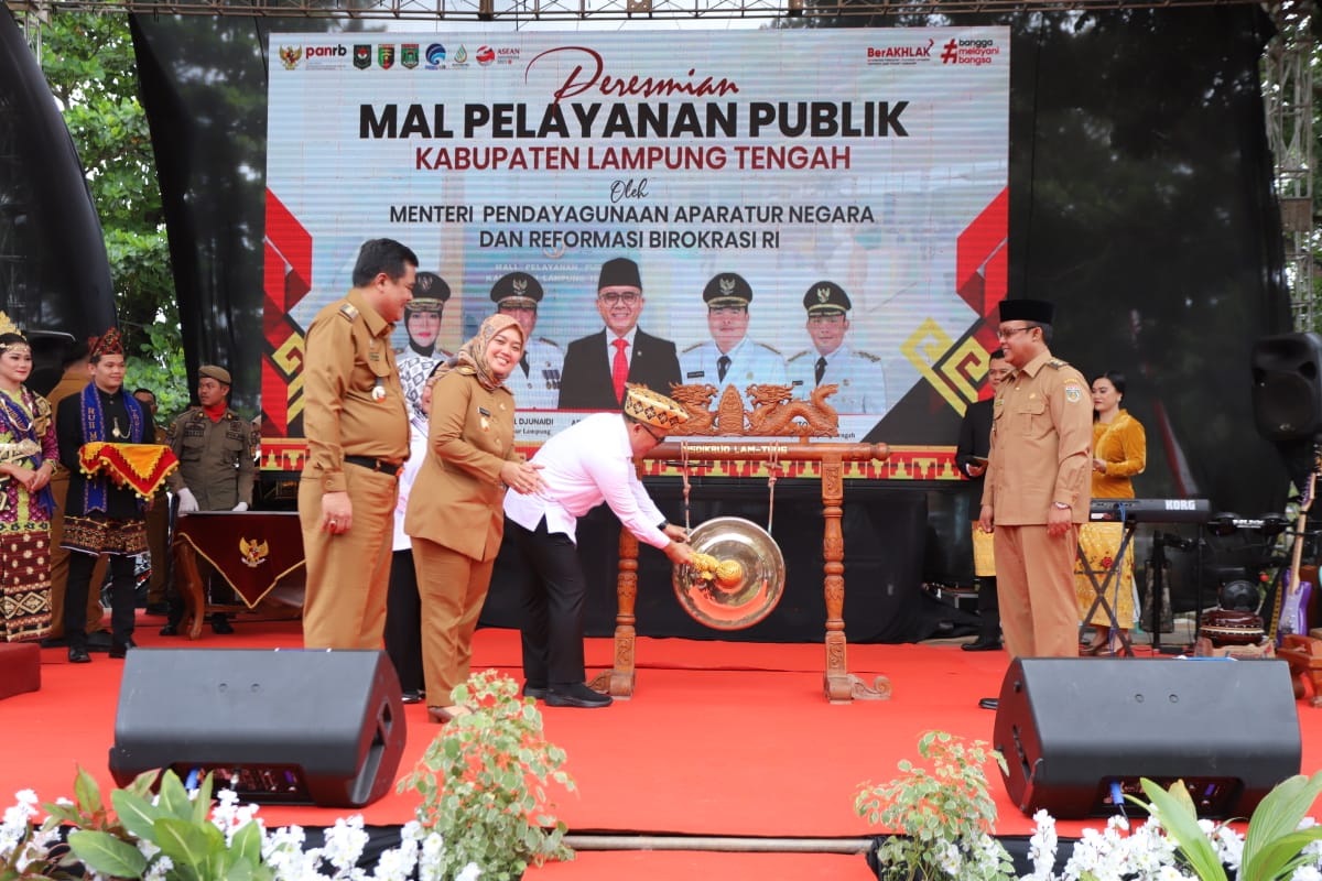 20230227 MENTERI DEP YANLIK Peresmian MPP Kabupaten Lampung Tengah 16