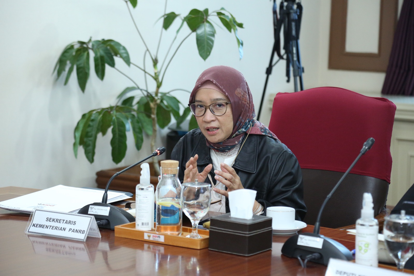 20230228 Rapat Pimpinan Monev Target Capaian Kinerja Kementerian PANRB 7
