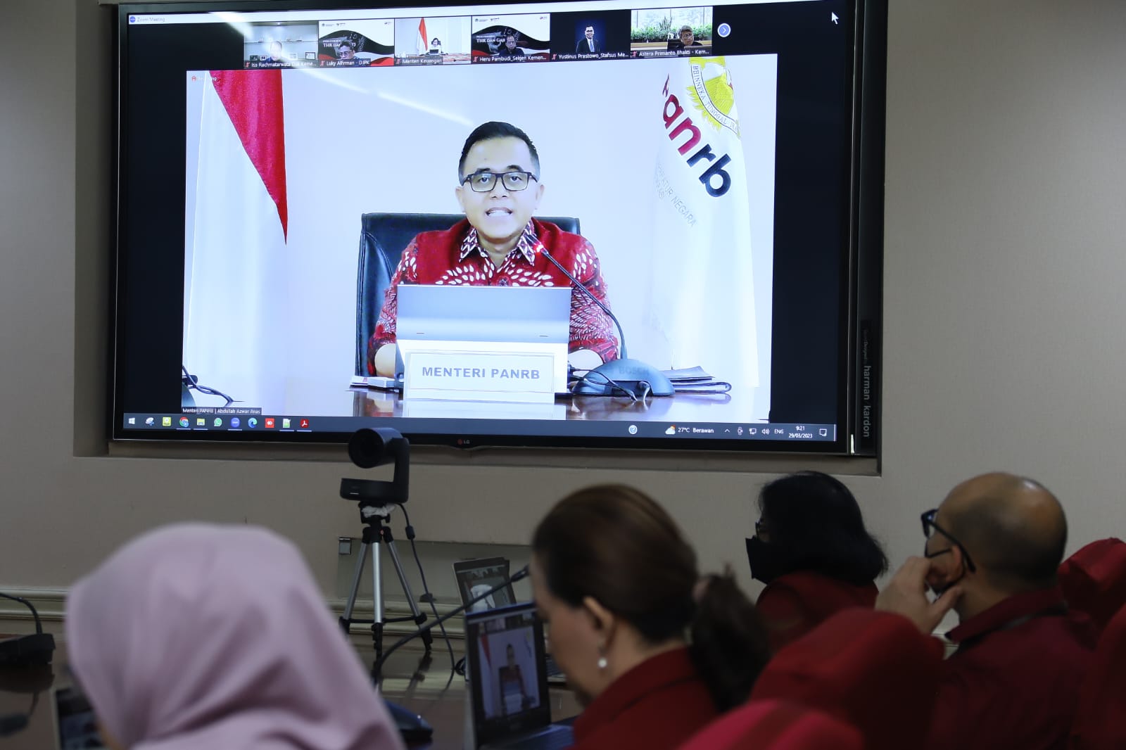 20230329 Konferensi Pers Tunjangan Hari Raya dan Gaji ke 13 1