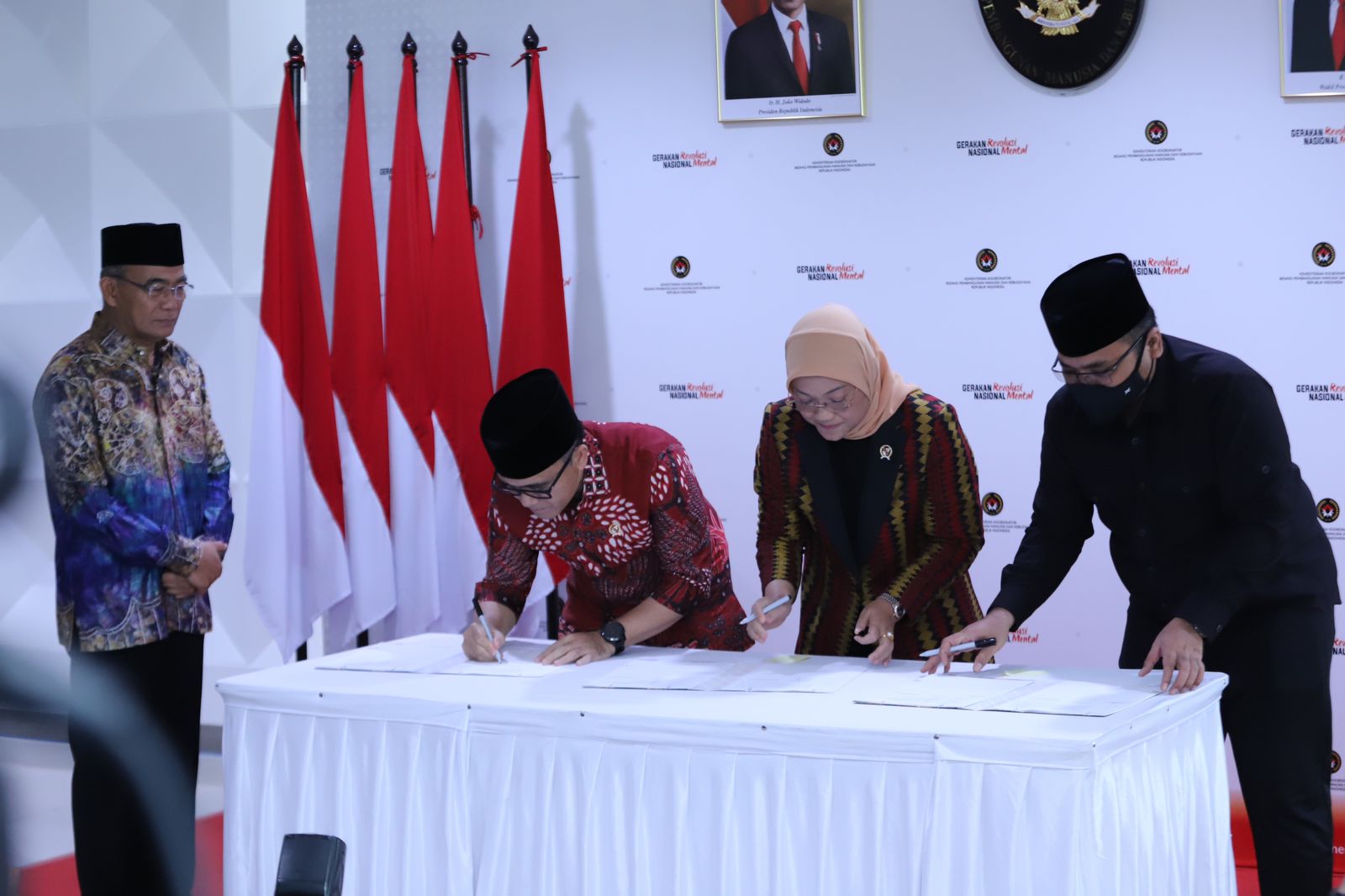 20230329 Penandatanganan Perubahan SKB Hari Libur Nasional dan Cuti Bersama 2023 6