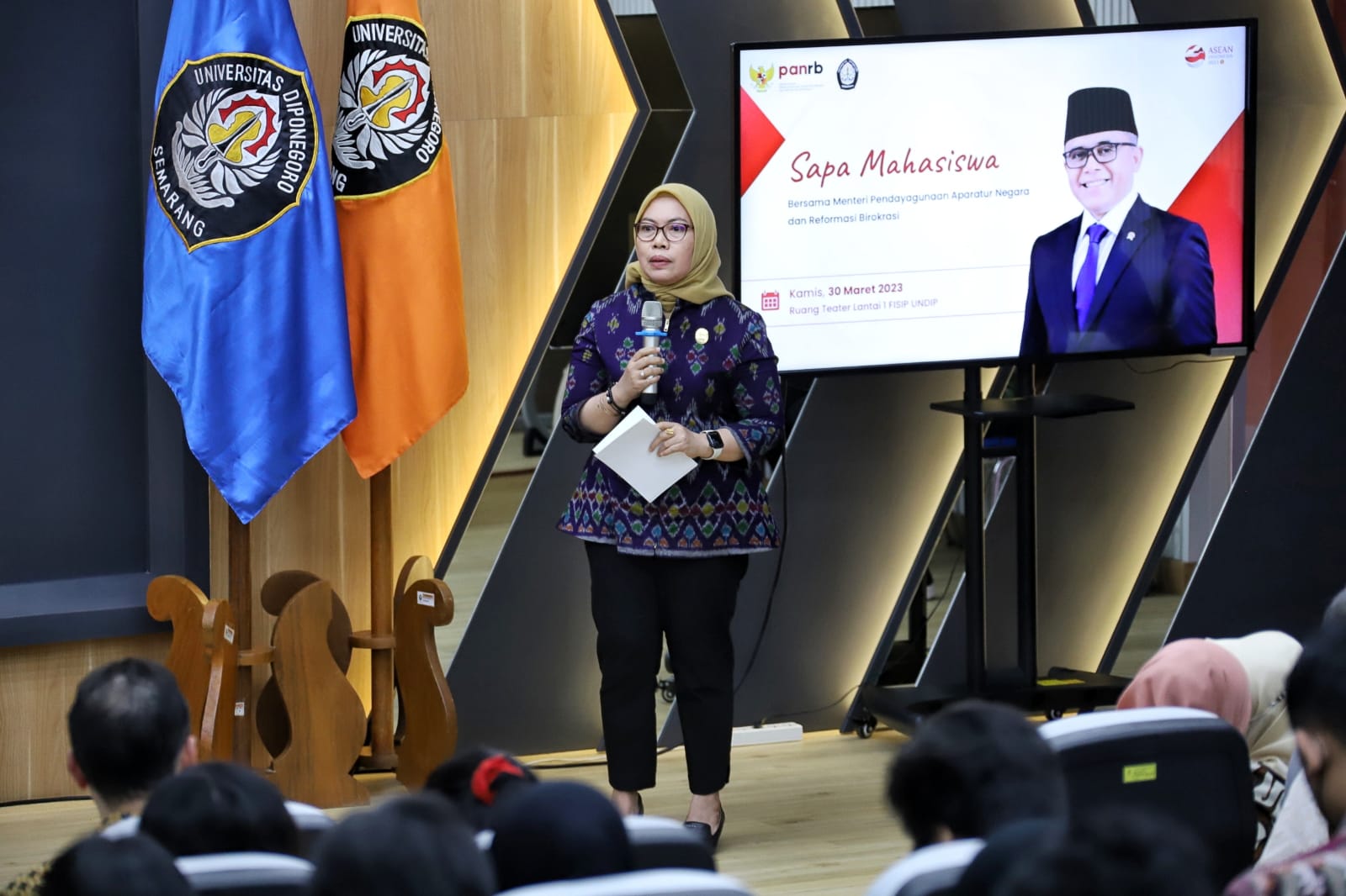 20230330 MENTERI Sapa Mahasiswa Universita Diponegoro 20
