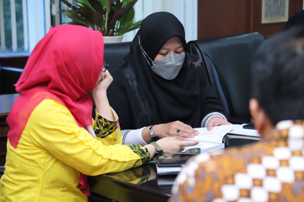 20230331 MENTERI Audiensi Dengan Founder of ACT Consulting 10
