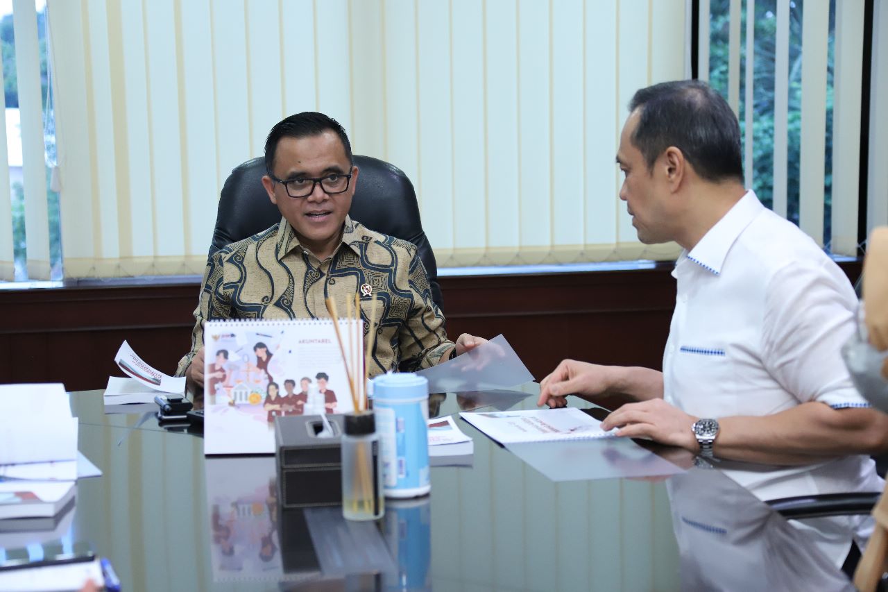 20230331 MENTERI Audiensi Dengan Founder of ACT Consulting 10