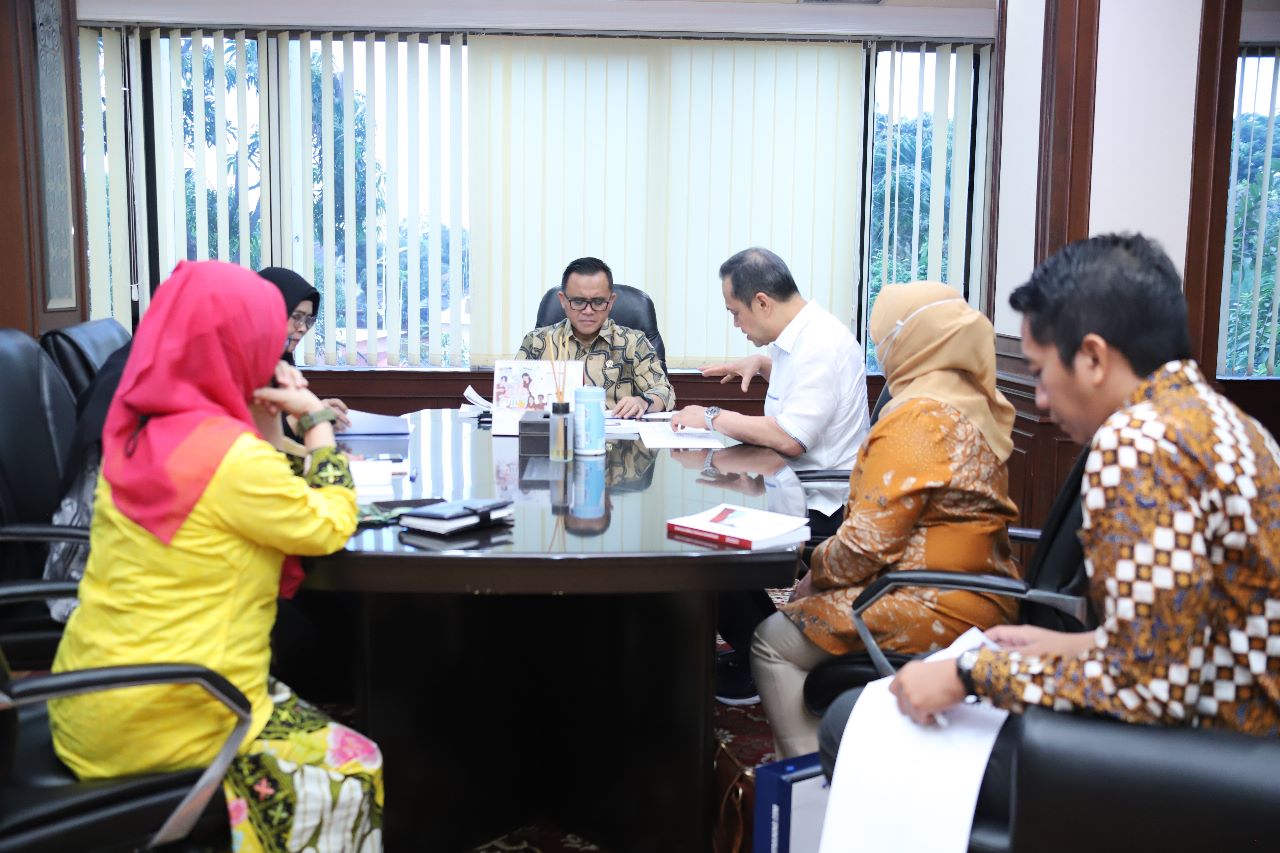 20230331 MENTERI Audiensi Dengan Founder of ACT Consulting 10