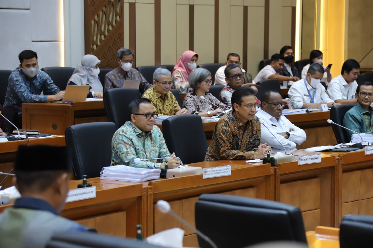 20230405 MENTERI Rapat Kerja dengan Komisi IX DPR RI 1