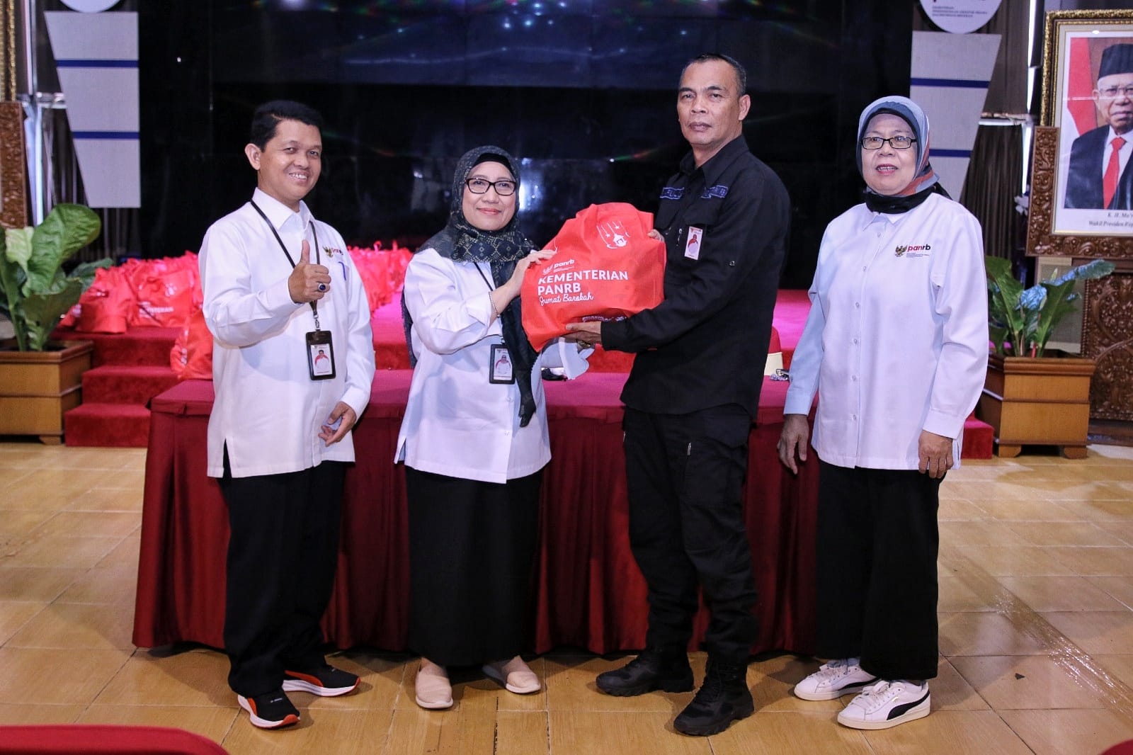 20230410 Penyerahan Sembako 11