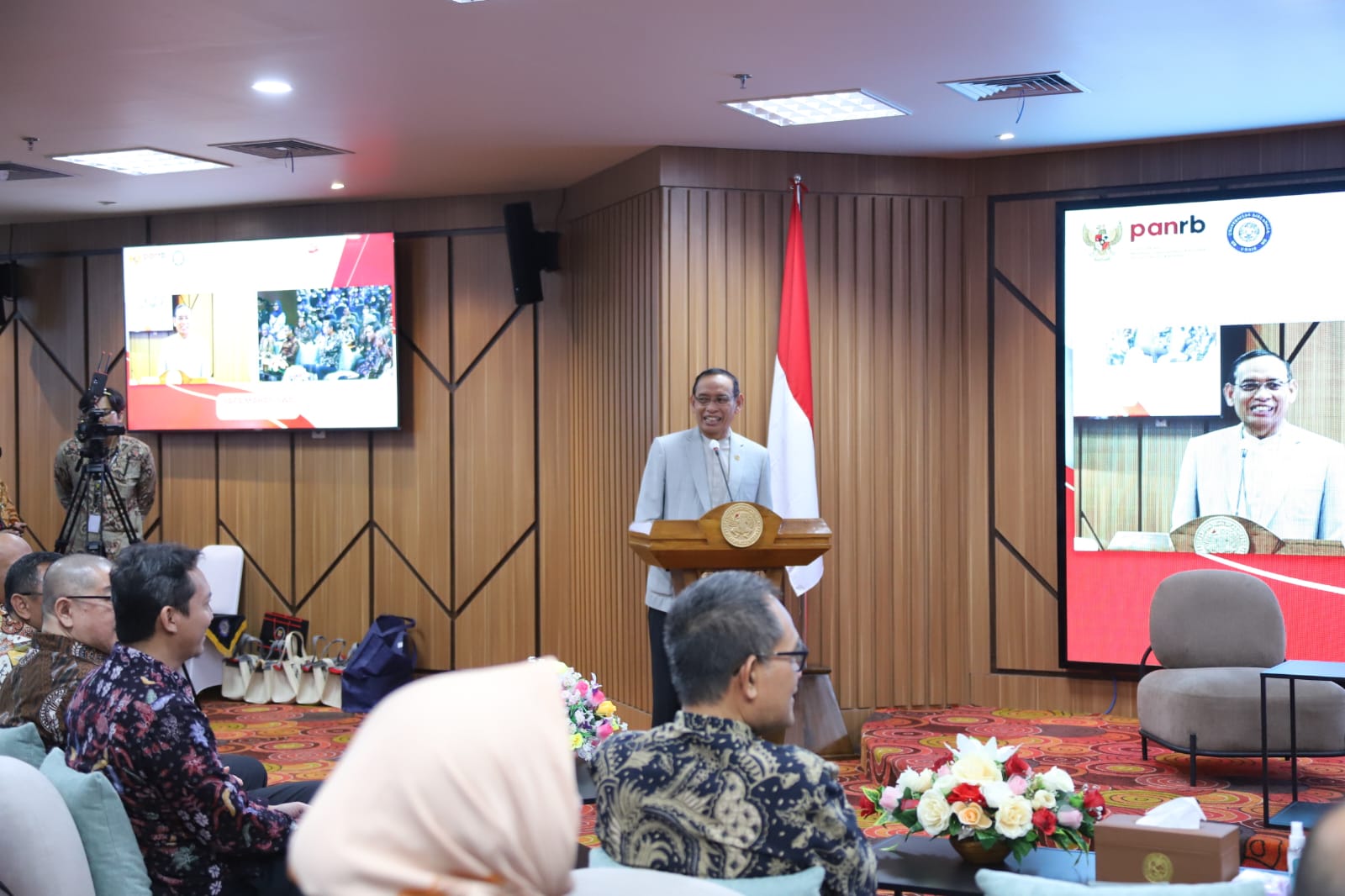 20230411 MENTERI Sapa Mahasiswa Universitas Airlangga 20