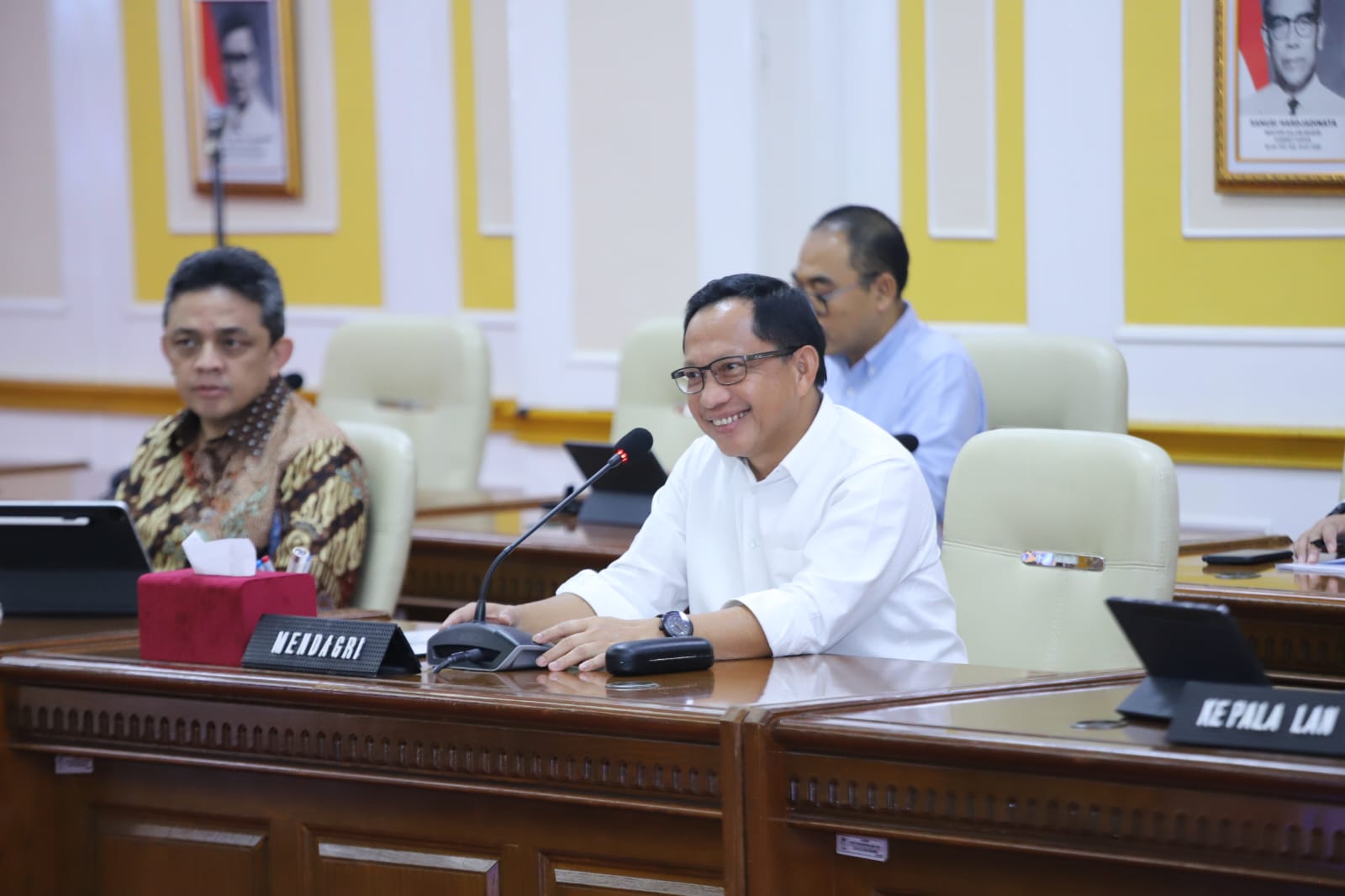 20230412 Rapat Tingkat Menteri 14