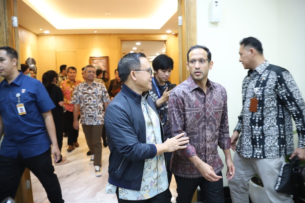 20230505 Rapat Tingkat Menteri Penyelesaian Guru Non ASN 1
