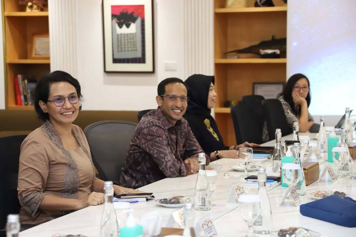 20230505 Rapat Tingkat Menteri Penyelesaian Guru Non ASN 7