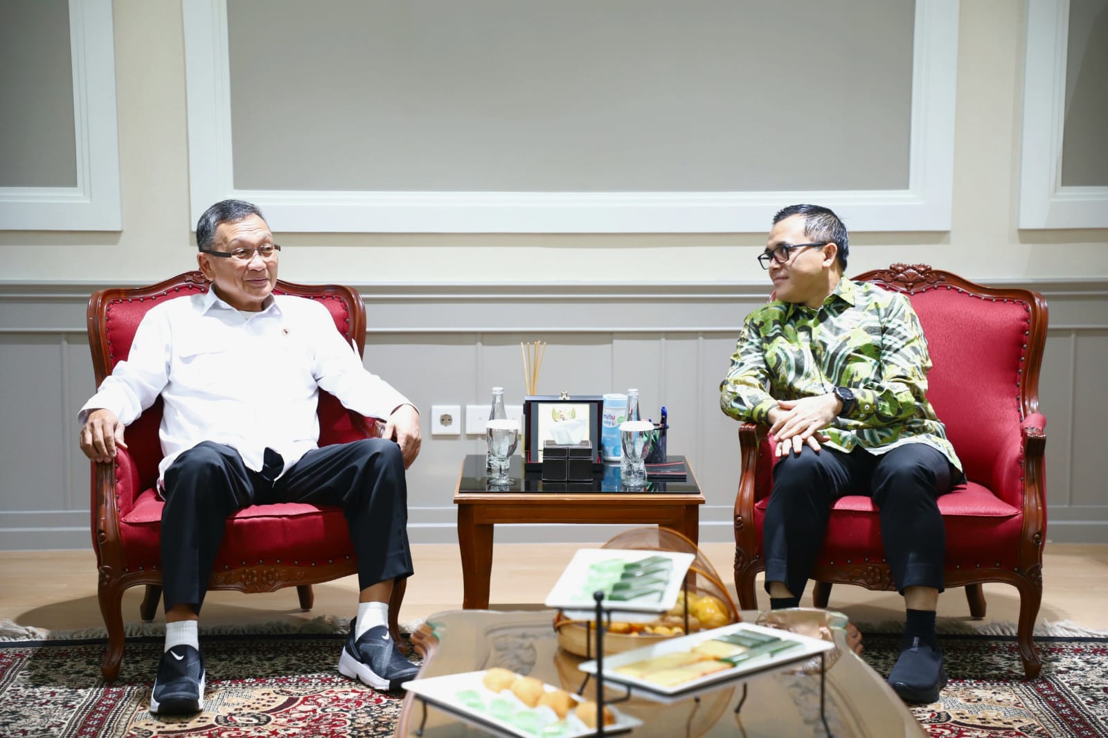 20230511 MENTERI Menerima Menteri ESDM 1