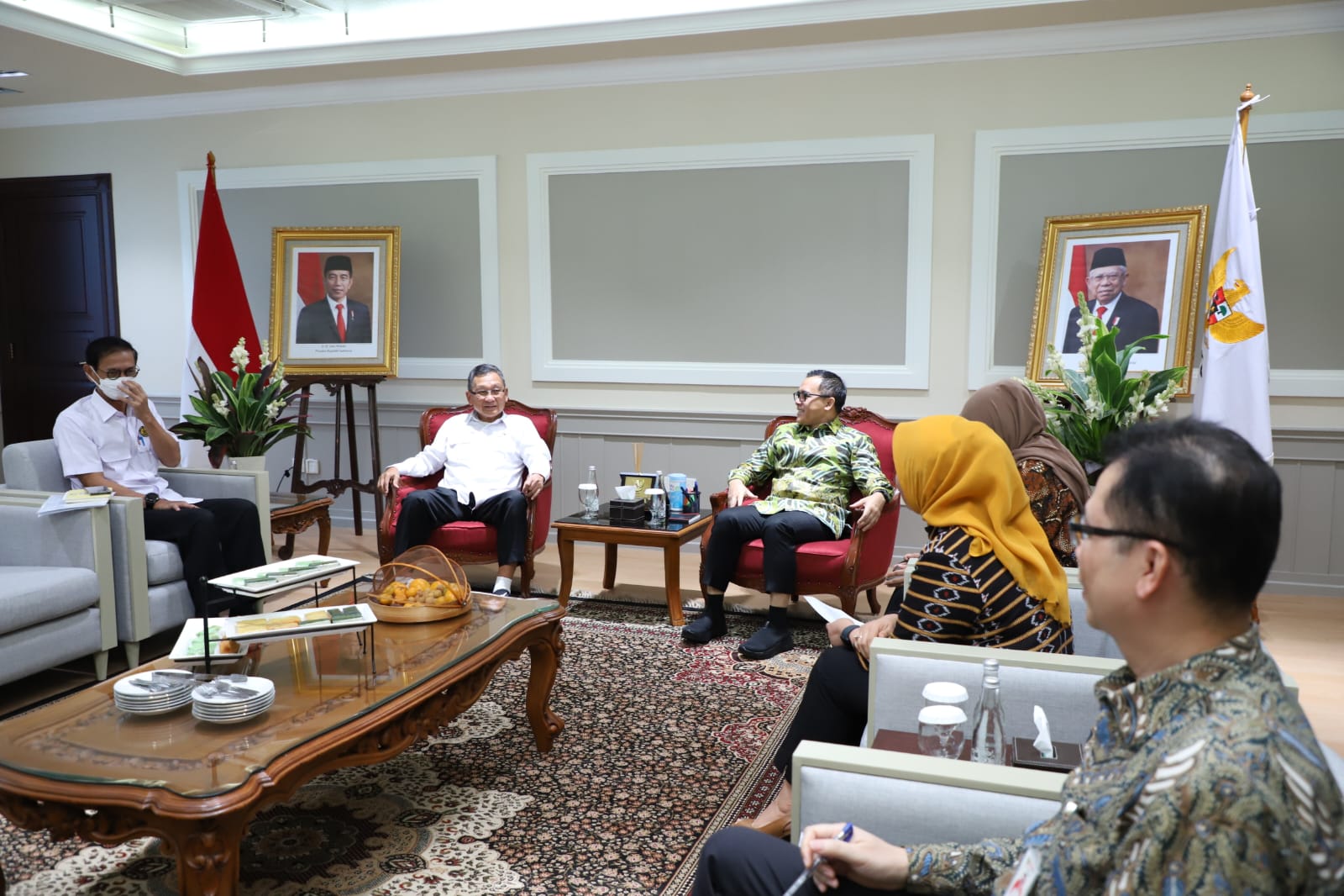20230511 MENTERI Menerima Menteri ESDM 1