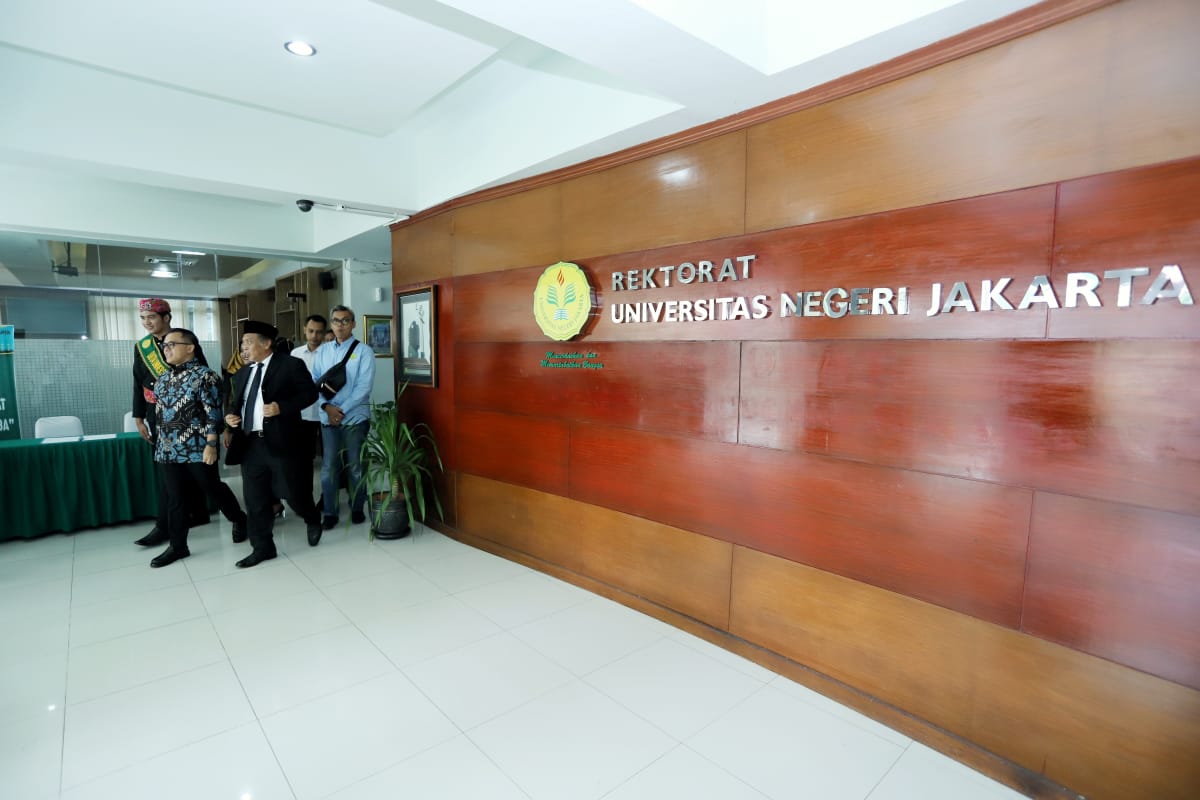 20230516 Orasi Ilmiah dalam Sidang Terbuka UNJ 12