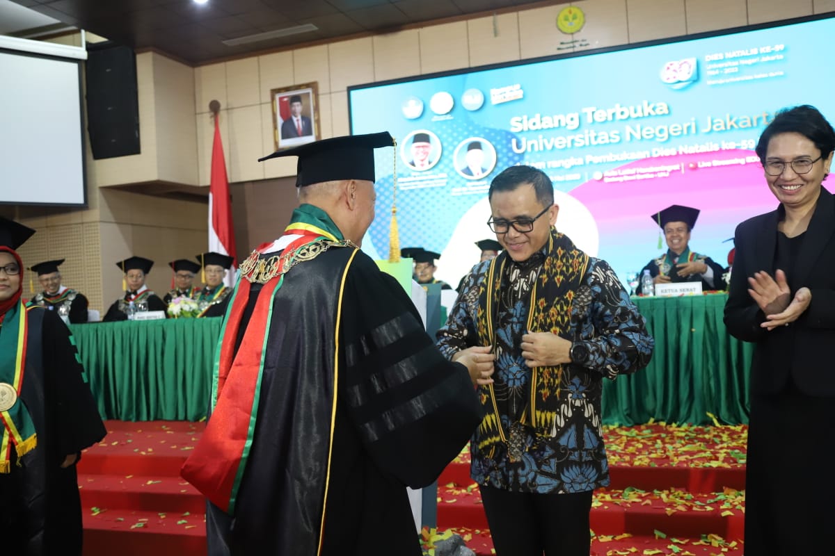 20230516 Orasi Ilmiah dalam Sidang Terbuka UNJ 12