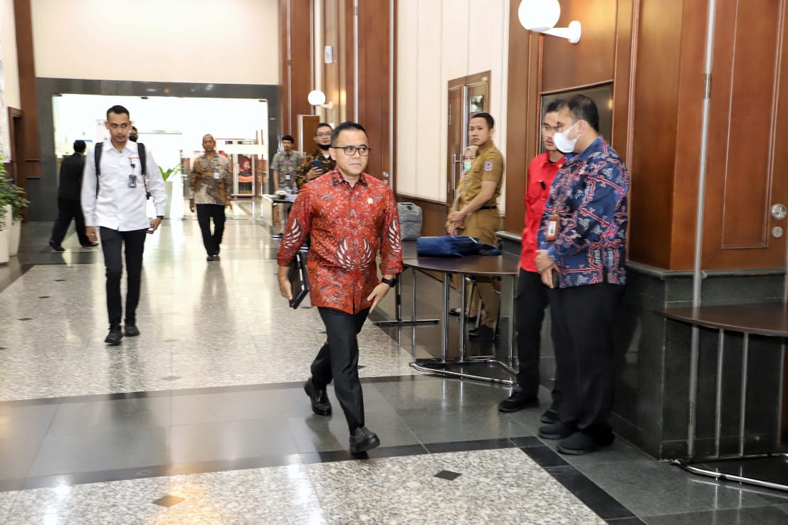 20230711 MENTERI Rapat Dewan Pengarah SDI 12