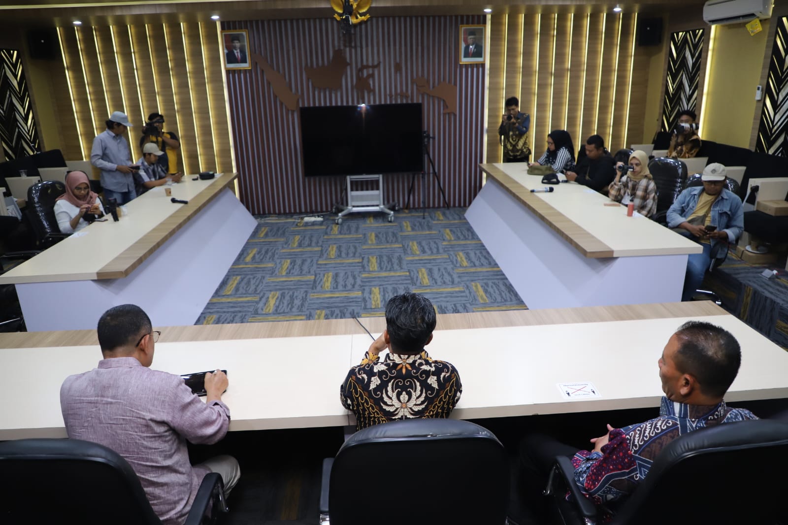 20230726 Uji Publik RUU ASN di Universitas Negeri Semarang 23