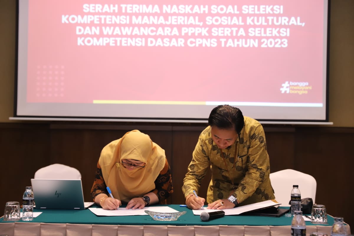 20230810 Serah Terima Naskah Soal Seleksi PPPK dan CPNS 2023 1