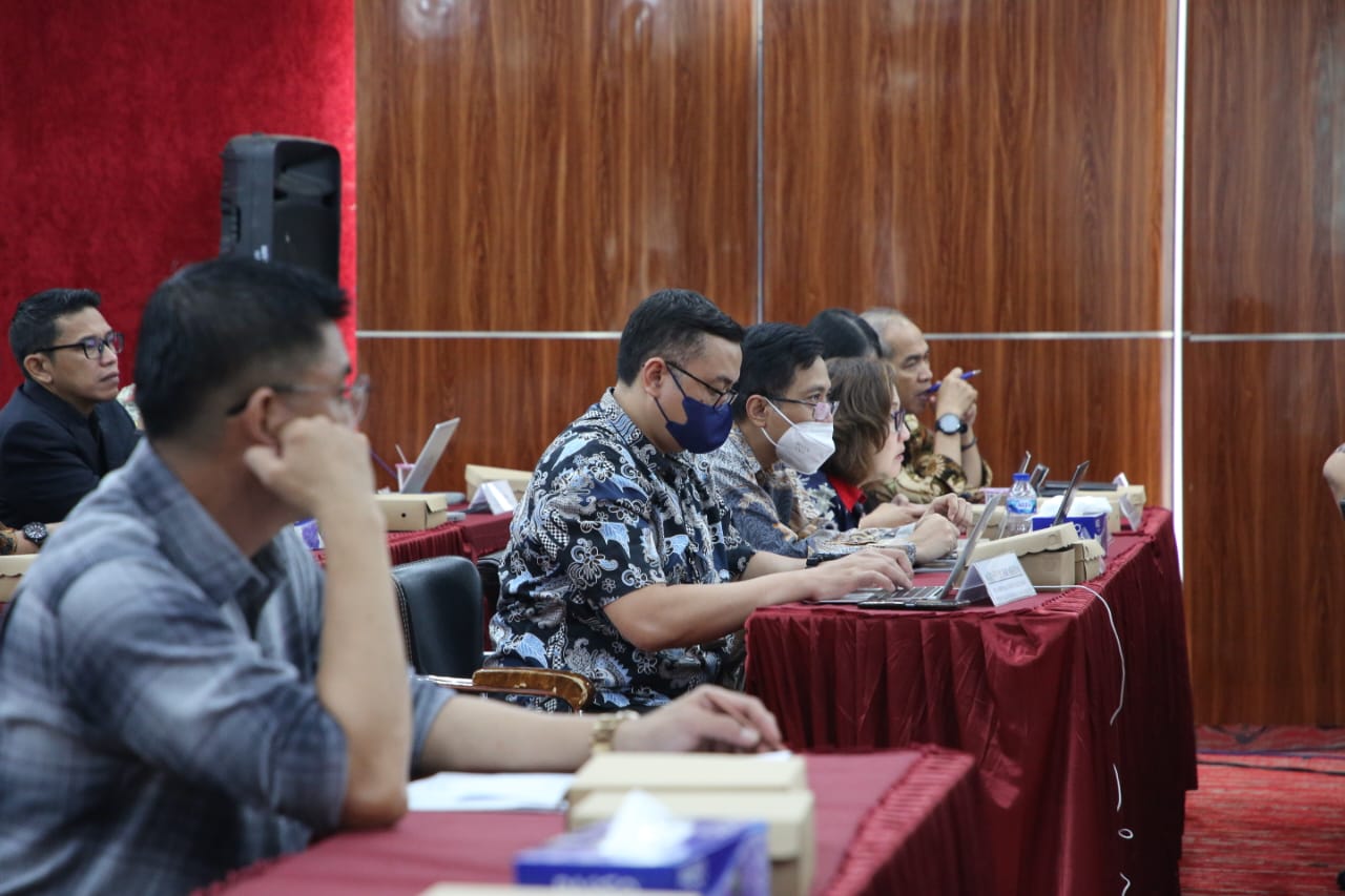 20230810 Uji Publik RUU ASN di Universitas Sam Ratulangi 14