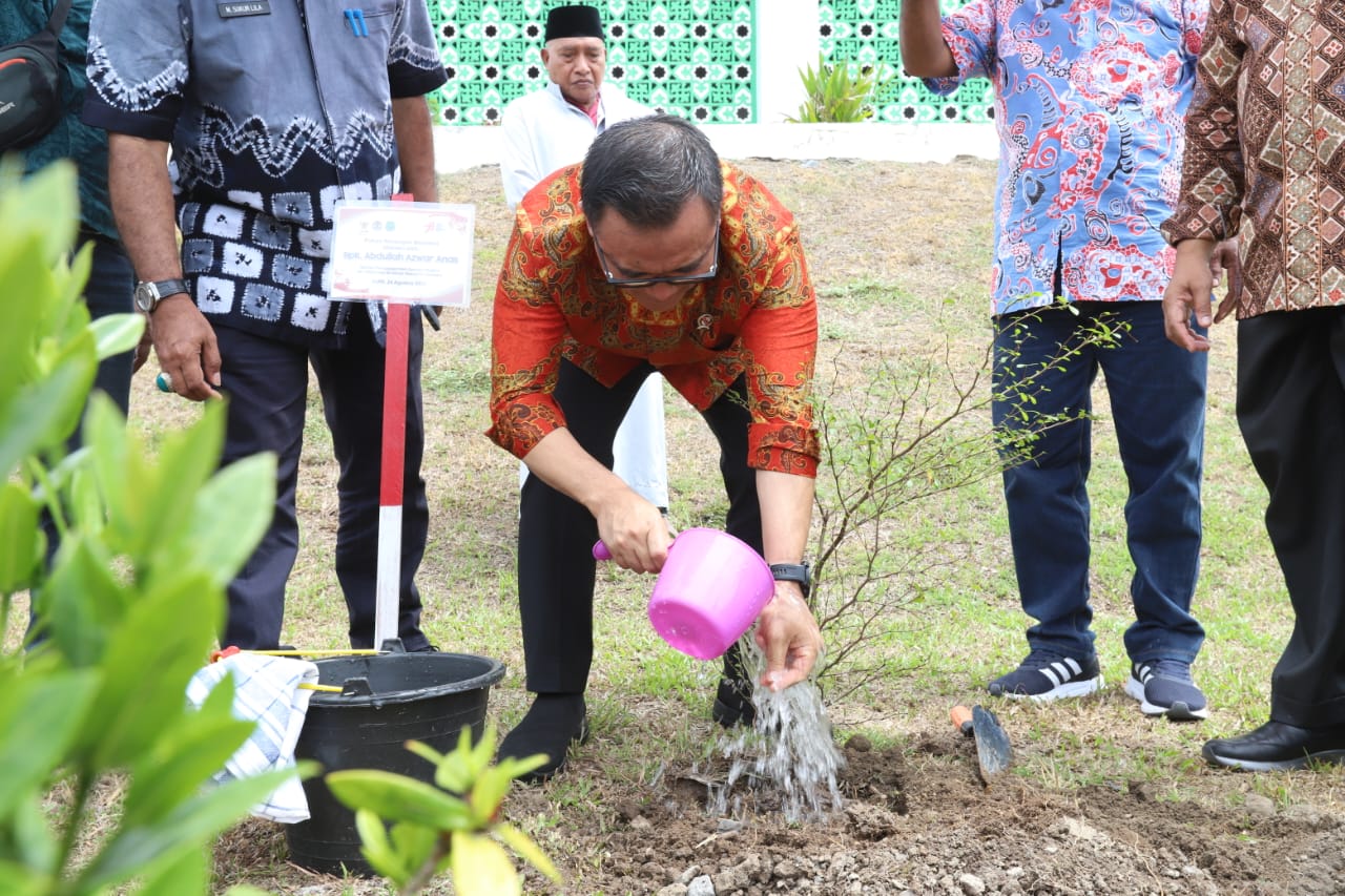 20230824 Berkunjung ke Masjid Raya Shaful Khairaat Sofifi 9