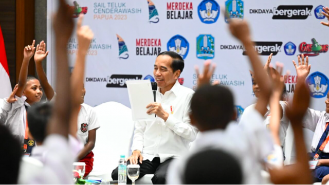 20231123 Saat Anak Papua Tanya Presiden Bangun Papua Mulai dari Mana