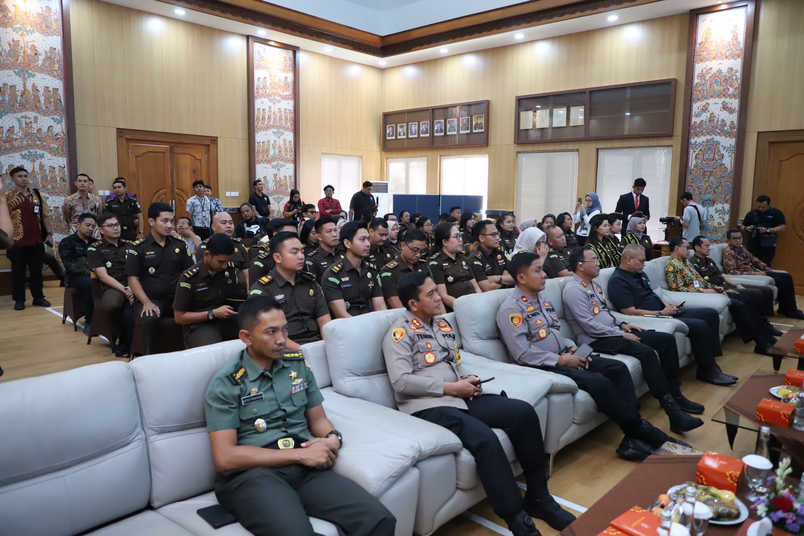 20231205 MENTERI Kunjungan Ke Kejaksaan Negeri Badung 19